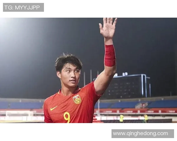 广东足球明星在国际赛场上崭露头角助力中国足球腾飞的故事